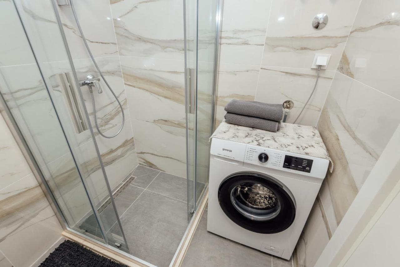Lana Sea View Apartment Kotor Dış mekan fotoğraf
