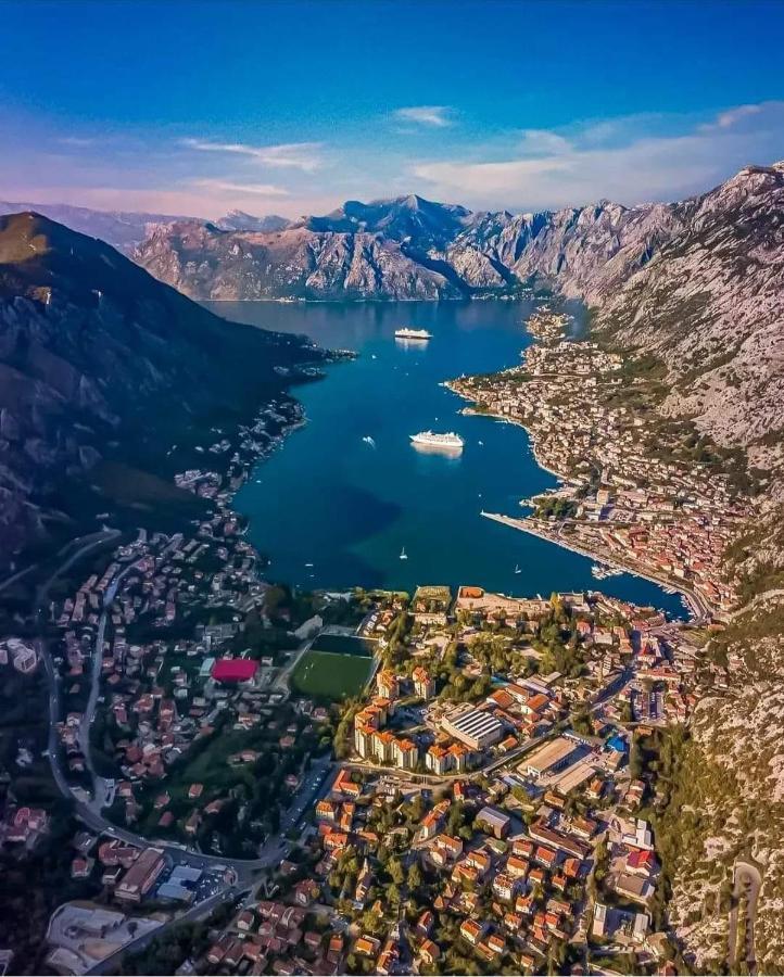 Lana Sea View Apartment Kotor Dış mekan fotoğraf